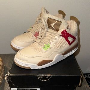 Brand new teddy bear 4s price negotiable